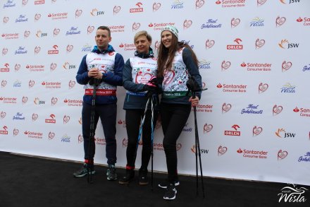 Pamiątkowe zdjęcie poszczególnych sztafet